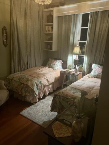 Jenny'S Downtown Hideaway Bed And Breakfast Laurel Εξωτερικό φωτογραφία