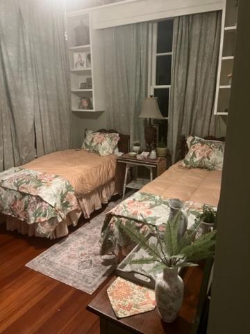 Jenny'S Downtown Hideaway Bed And Breakfast Laurel Εξωτερικό φωτογραφία