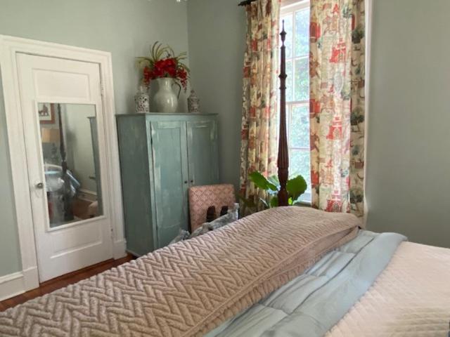 Jenny'S Downtown Hideaway Bed And Breakfast Laurel Εξωτερικό φωτογραφία