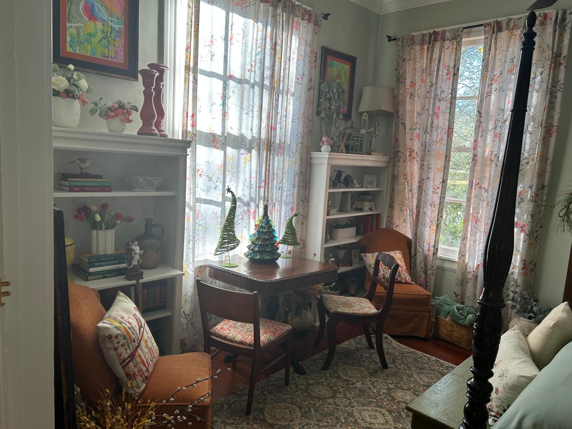 Jenny'S Downtown Hideaway Bed And Breakfast Laurel Εξωτερικό φωτογραφία